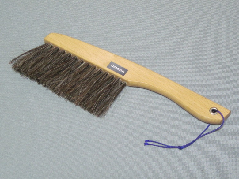 ウチダ 製図用ブラシ 小 1-825-0401